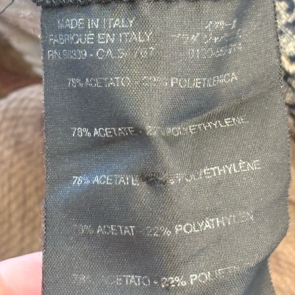 PRADA BLACK ROUGH EDGE TOP
SZ 42 - Picture 8 of 9